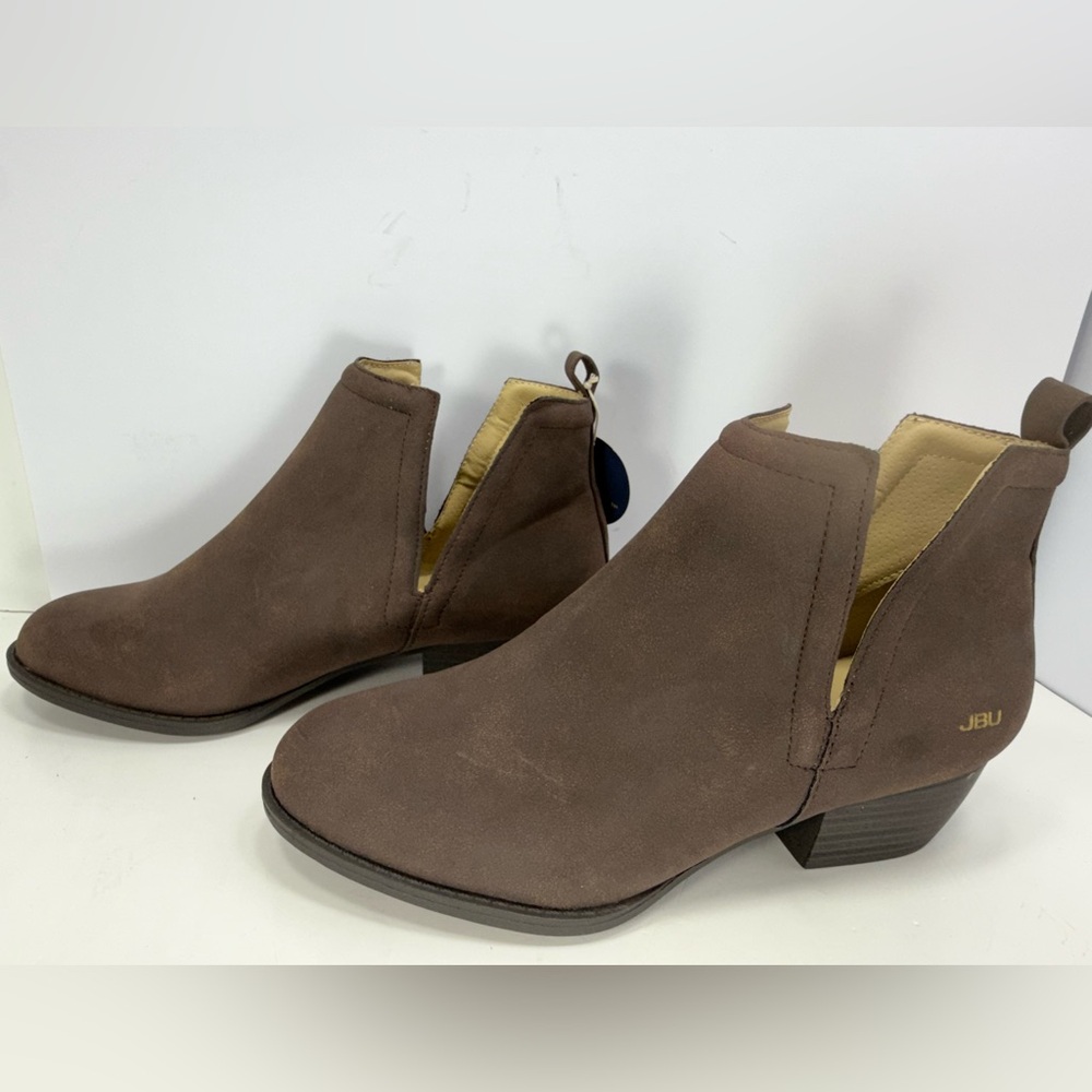 NWT - JBU by Jambu Chocolate Brown Booties With Comfortable Memory Foam Footbed